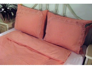 Bavlnené posteľné obliečky: Škoricové káro s volánom